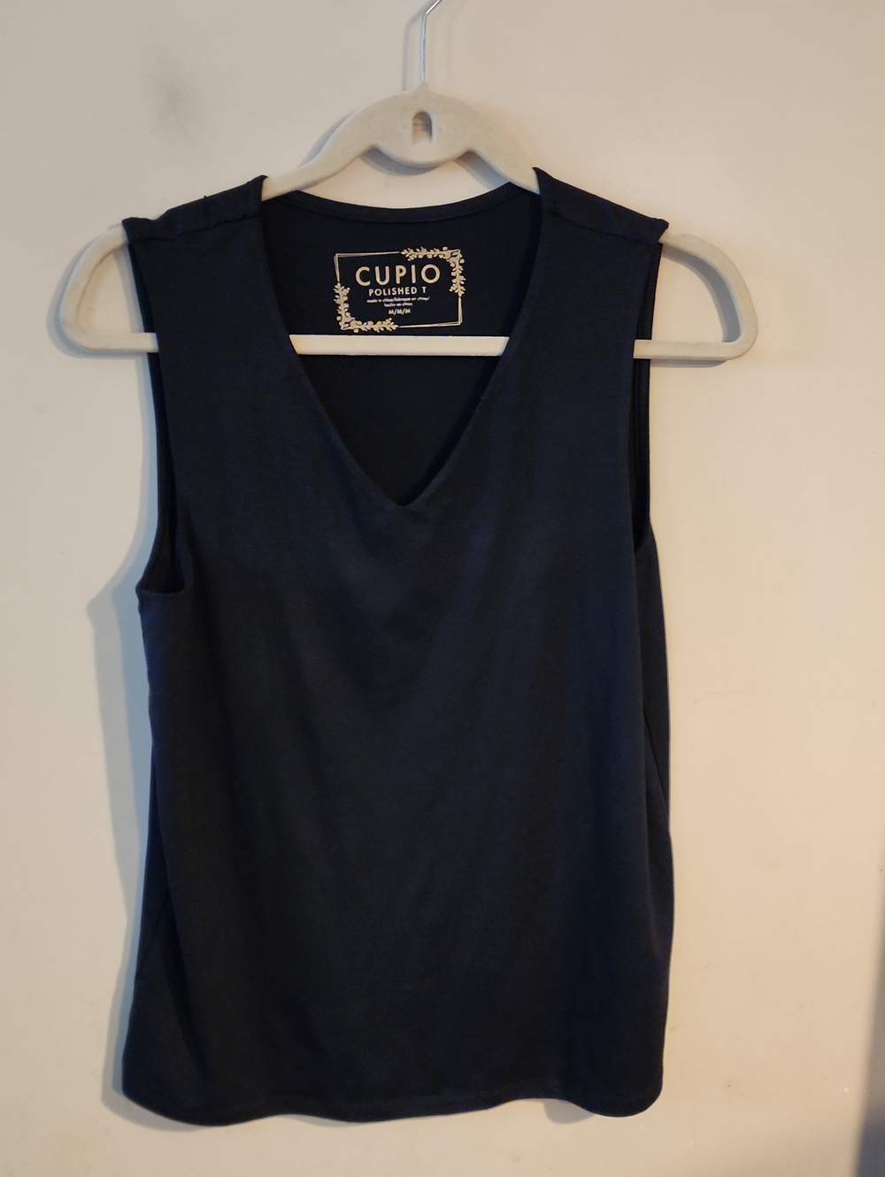 Cupio V-Neck Polished  Sleeveless Tank in Black